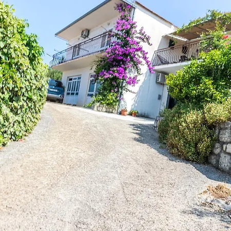 Appartement Vito *