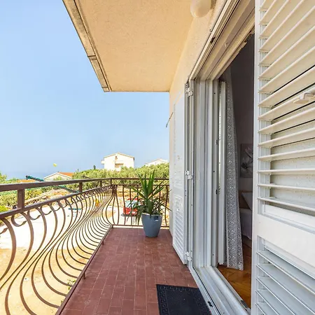 Vito ポドゥゴラ